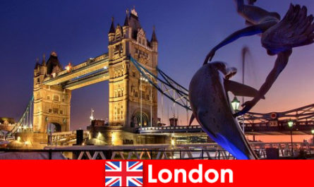 伦敦是一座以传统闻名的现代昂贵首都