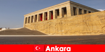 为外国客人提供短途旅行，了解土耳其安卡拉的古老历史