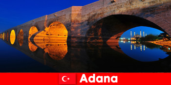 土耳其阿达纳的当地特色菜让来自世界各地的游客满意