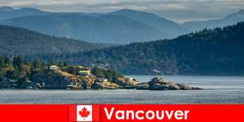 为加拿大温哥华的游客提供自然体验的大都市