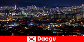 韩国大邱是科技的特大城市，是旅行学生的教育之旅