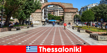 体验希腊塞萨洛尼基的传统生活方式和历史建筑
