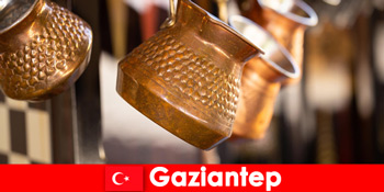 在集市购物，在土耳其加济安泰普享受独特的体验