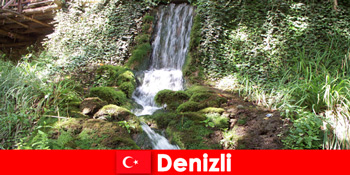 大自然旅客参观代尼兹利土耳其的独特地方